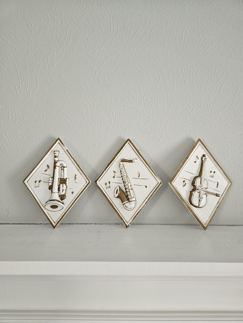 Vintage Lefton Diamond Chalkware Wall Plaques W/Musical Instruments